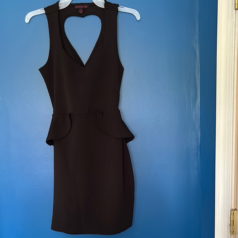 Material Girl Black Sleeveless Crisscrossed back dress w/ peplum front sz S